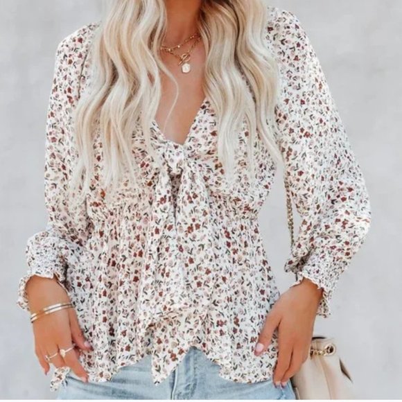 VICI Collection Floral Tie Front Peplum Blouse - Picture 1 of 3